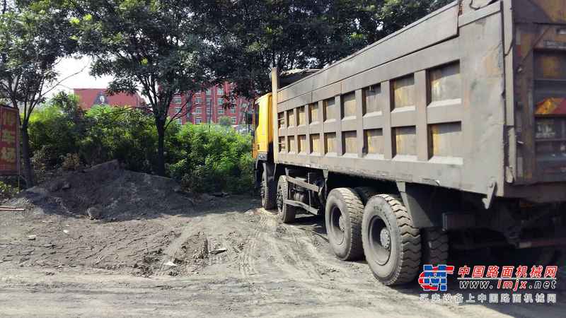山西出售转让二手2012年红岩CQ3254HMG384A自卸车