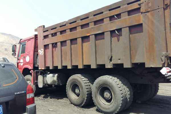 山西出售转让二手2011年中国重汽豪沃ZZ3257N3847D1自卸车