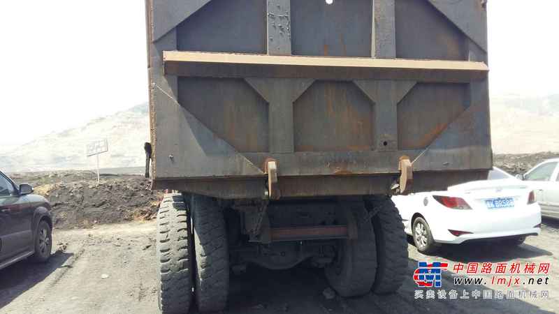 山西出售转让二手2011年中国重汽豪沃ZZ3257N3847D1自卸车