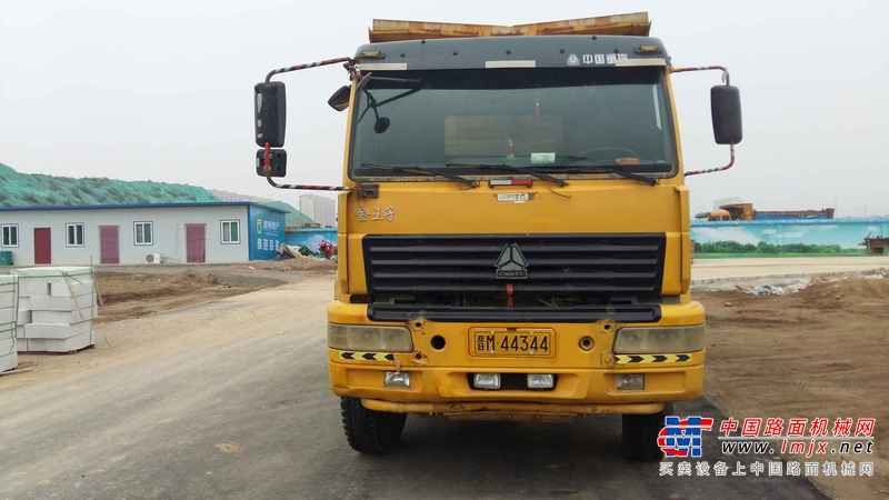 山西出售转让二手2010年中国重汽金王子ZZ3251N4241C1自卸车
