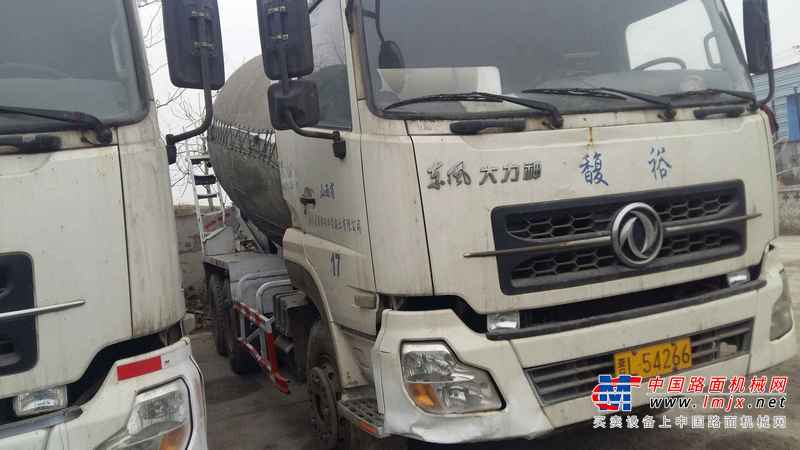 山西出售转让二手2012年东风大力神DFL5251GJBA5搅拌运输车