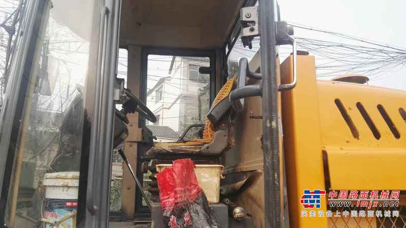 贵州出售转让二手7600小时2010年洛阳路通LT325S单钢轮压路机