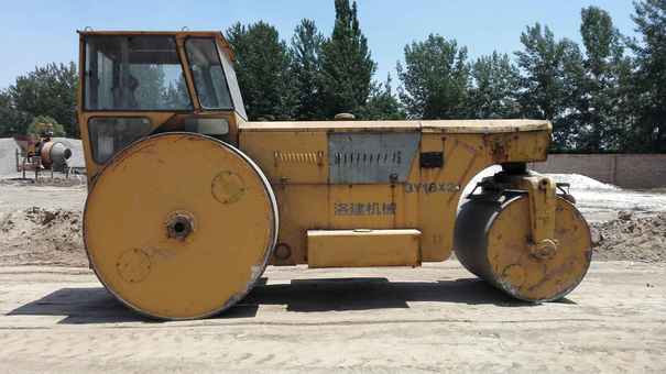 山西出售转让二手3500小时2006年洛建3Y18X21双钢轮压路机