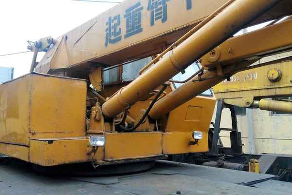 山西出售转让二手6000小时2005年徐工QY16C汽车起重机