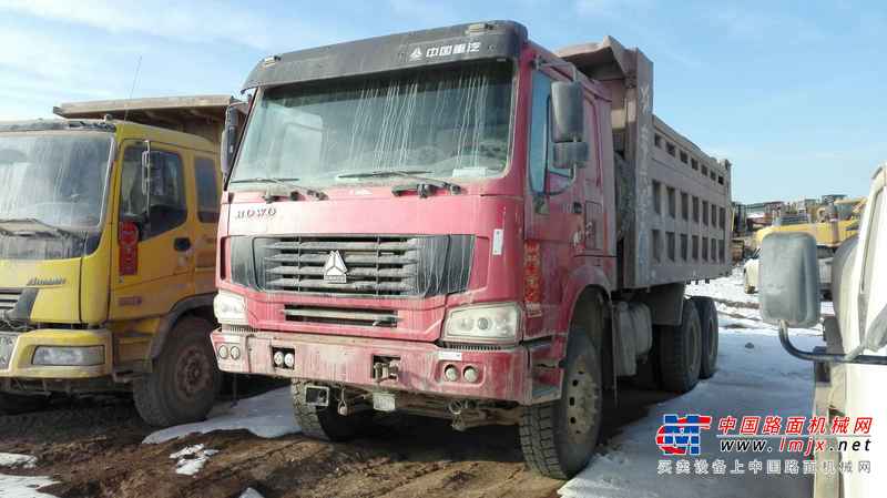 山西出售转让二手2011年中国重汽豪沃ZZ3257N3847D1自卸车