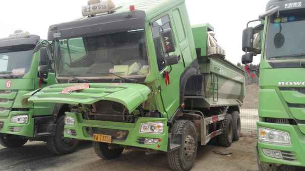 山西出售转让二手2015年中国重汽豪沃ZZ3257N3847D1N7WA自卸车