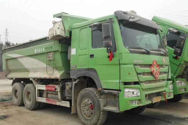 山西出售转让二手2015年中国重汽豪沃ZZ3257N3847D1N7WA自卸车