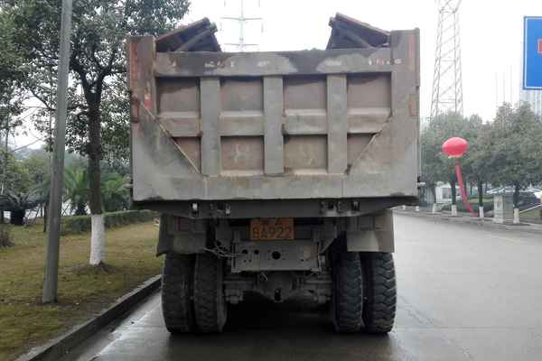 湖南出售转让二手2010年红岩CQ3253TMG324自卸车