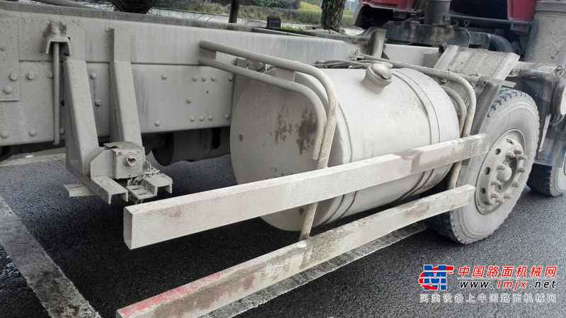湖南出售转让二手2011年东风柳汽乘龙LZ3310PEF自卸车