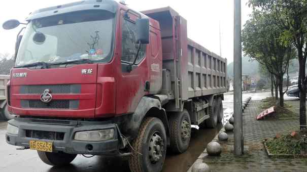 湖南出售转让二手2013年东风EQ3195GX7D1自卸车