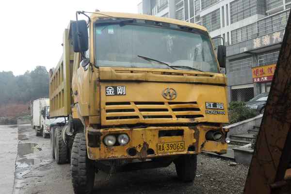 湖南出售转让二手2010年红岩CQ3254SMG434自卸车