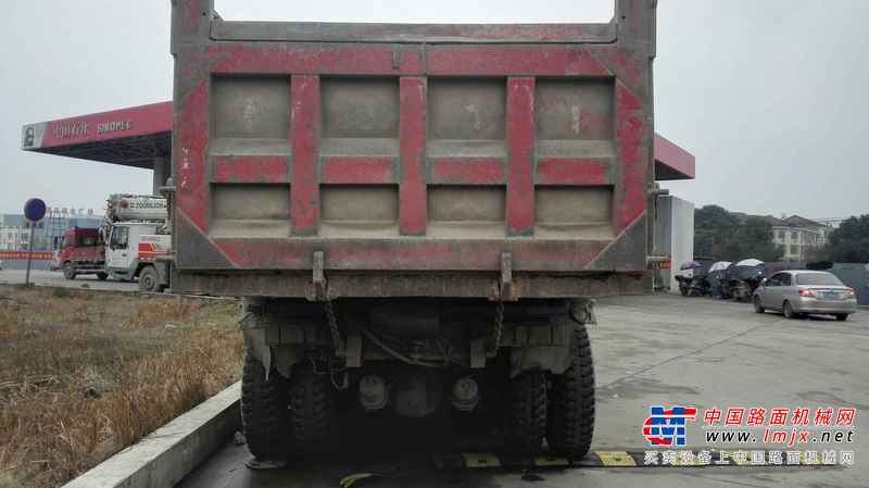 湖南出售转让二手2012年东风柳汽乘龙LZ3310PEF自卸车