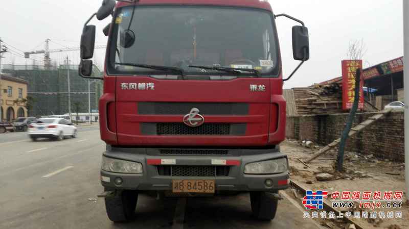 湖南出售转让二手2014年东风柳汽乘龙LZ3310PEF自卸车