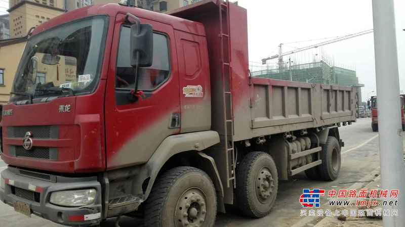湖南出售转让二手2014年东风柳汽乘龙LZ3310PEF自卸车