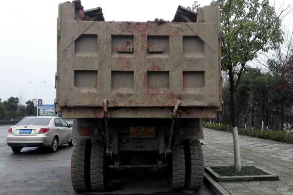 湖南出售转让二手2013年红岩CQ3254SMG434自卸车