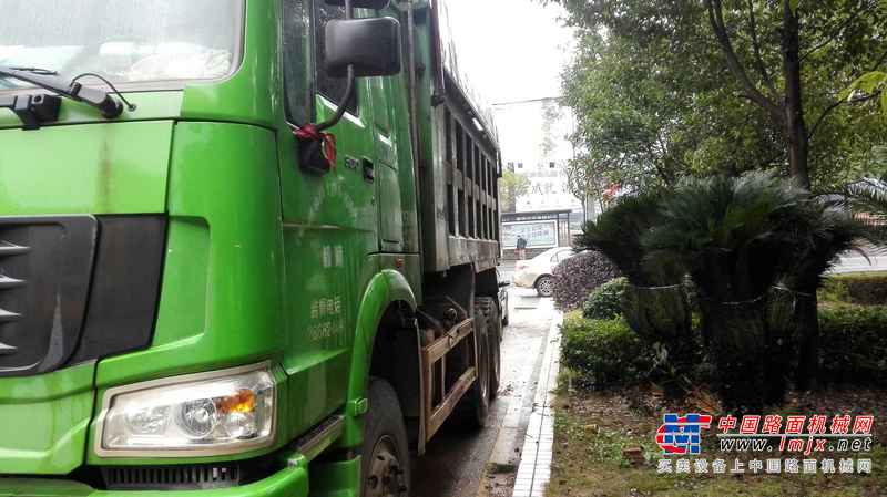 湖南出售转让二手2015年中国重汽ZZ5607UDNB38400自卸车