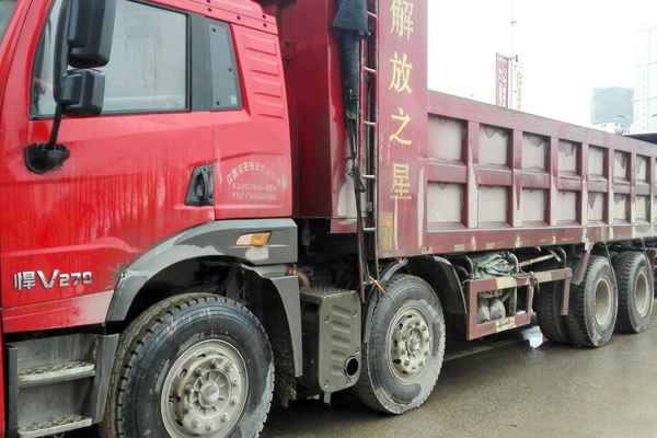 湖南出售转让二手2010年解放奥威CA3250P66K24L1T1E自卸车