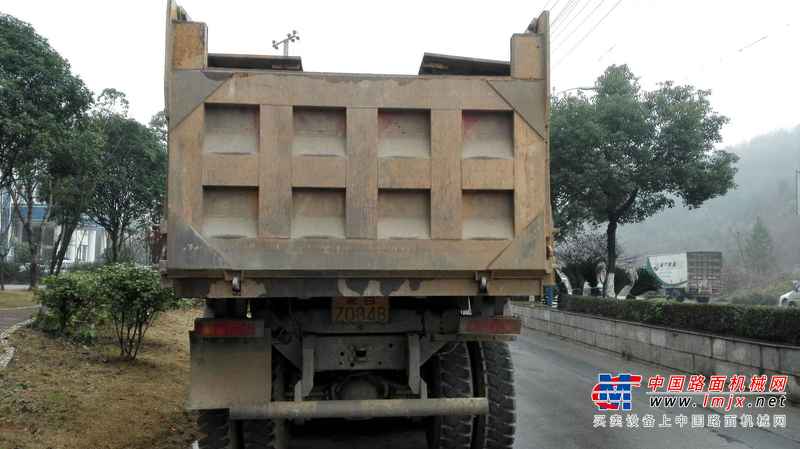 湖南出售转让二手2015年陕汽德龙SX3255DM354自卸车