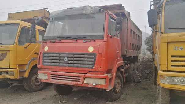贵州出售转让二手2009年中国重汽金王子ZZ3251N4241C1自卸车