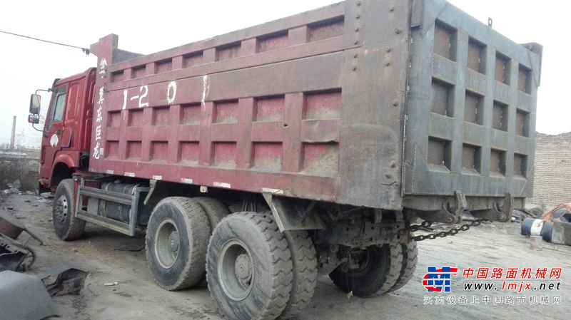 山西出售转让二手2010年中国重汽豪泺ZZ3257N3847C自卸车