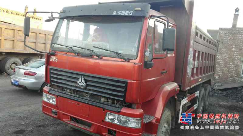 山西出售转让二手2013年中国重汽金王子ZZ3251N4241C1自卸车