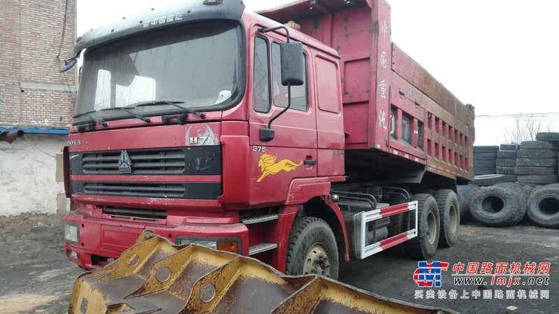 山西出售转让二手2014年中国重汽豪泺ZZ3257N3648W自卸车