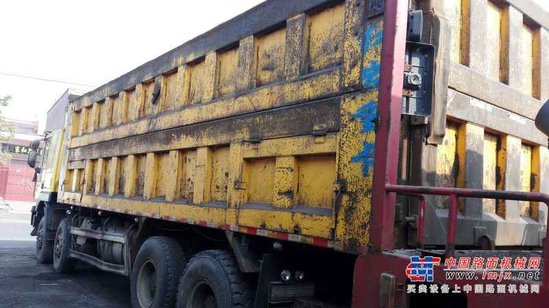山西出售转让二手2011年红岩CQ3314CMG336自卸车