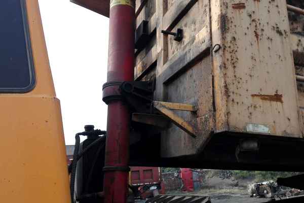 山西出售转让二手2010年陕汽奥龙SX3315UR366自卸车