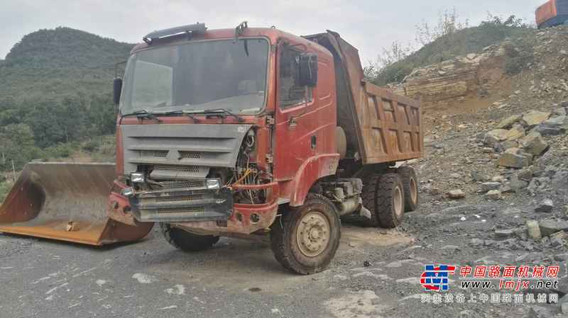 贵州出售转让二手2013年中国重汽金王子ZZ3161M4711C1自卸车