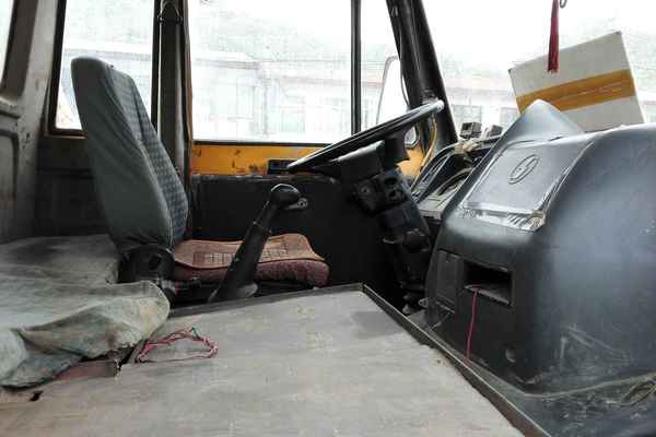 山西出售转让二手2009年陕汽奥龙SX3254BM384自卸车