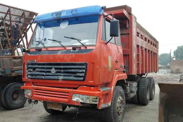 山西出售转让二手2009年中国重汽斯太尔ZZ3251M3649W自卸车