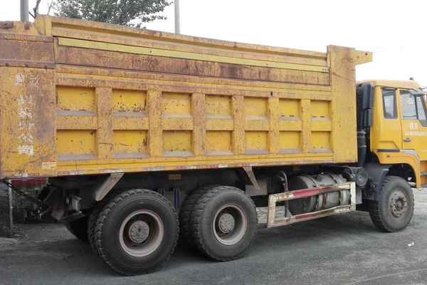 山西出售转让二手2010年红岩CQ3254SMG324自卸车