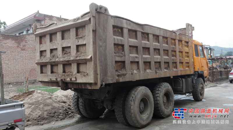 山西出售转让二手2012年陕汽奥龙SX3255DR324自卸车
