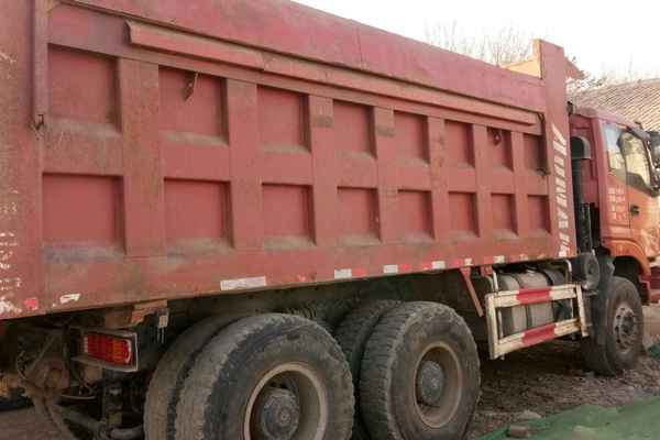山东出售转让二手2012年中国重汽豪泺ZZ3257N3648W自卸车