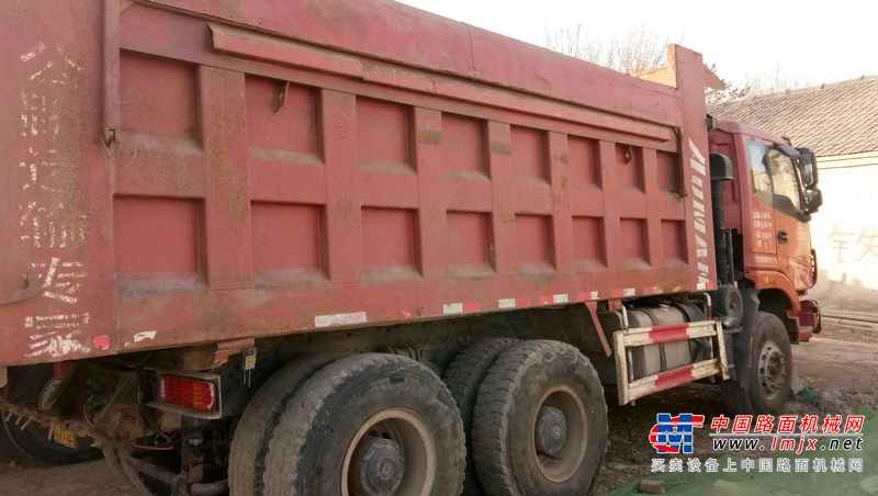 山东出售转让二手2012年中国重汽豪泺ZZ3257N3648W自卸车