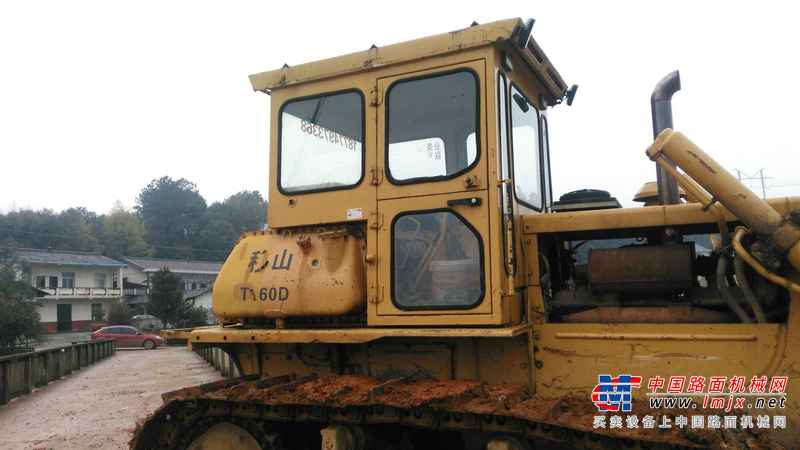 湖南出售转让二手5000小时2009年移山T160E推土机