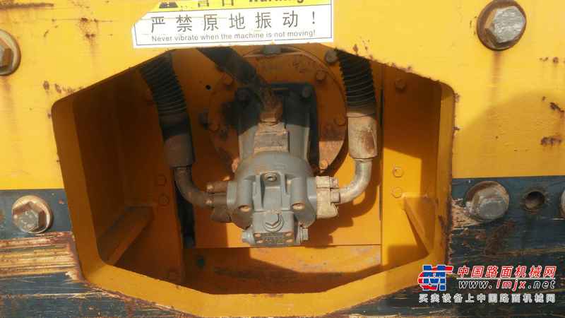 湖南出售转让二手4000小时2012年龙工LG522D单钢轮压路机