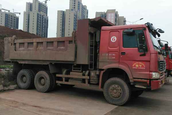 湖南出售转让二手2010年中国重汽金王子ZZ3251N4041D1自卸车