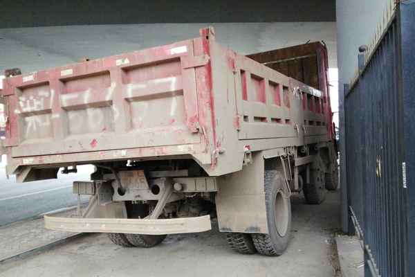 湖南出售转让二手2010年汇众SH3251A4自卸车