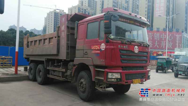 湖南出售转让二手2012年陕汽德龙SX3255DM404自卸车