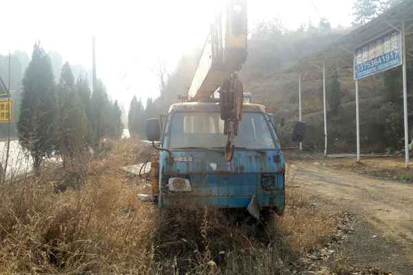 山西出售转让二手6800小时2008年东方红QY05汽车起重机