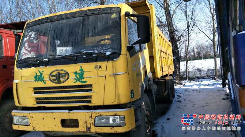 黑龙江出售转让二手2009年解放3250P66K2L2BT1A2E自卸车