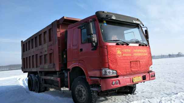 黑龙江出售转让二手2010年中国重汽豪沃ZZ3257N3847D1N7WA自卸车