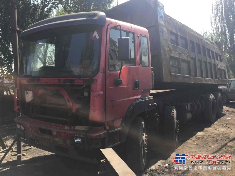 山西出售转让二手2010年中国重汽豪沃ZZ3257M2941自卸车