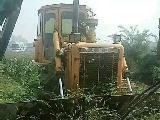 陕西出售转让二手4300小时2004年宣工TG140推土机