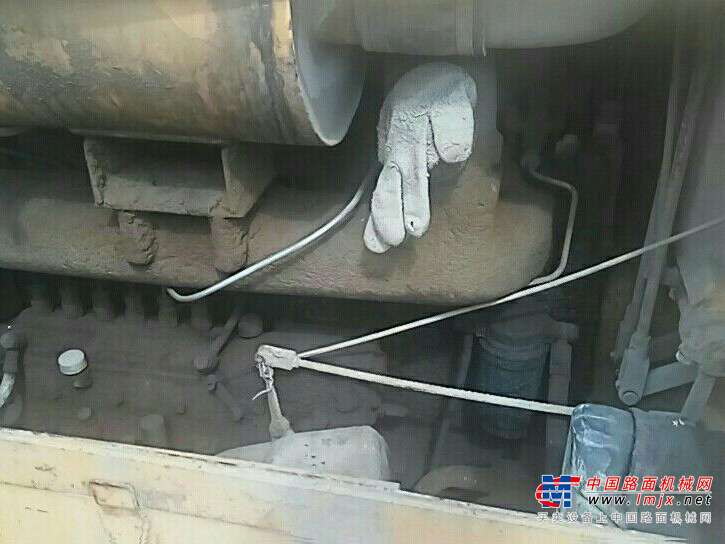 陕西出售转让二手4300小时2004年宣工TG140推土机