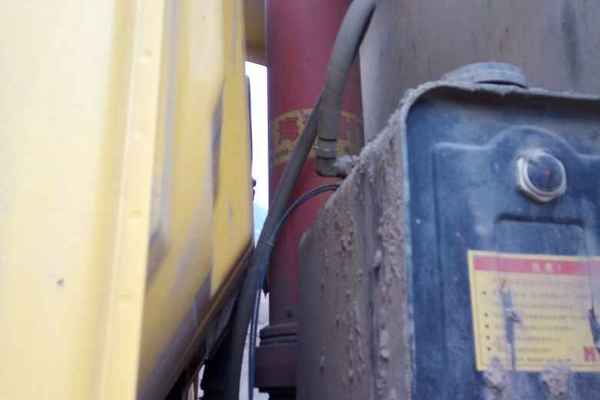 贵州出售转让二手2014年陕汽德龙SX3255BR384自卸车