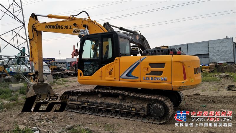 北京出售转让二手2264小时2017年龙工LG6225E挖掘机