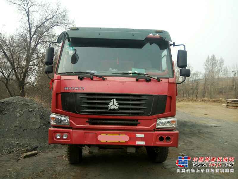 辽宁出售转让二手2010年中国重汽豪沃ZZ3257N5247自卸车