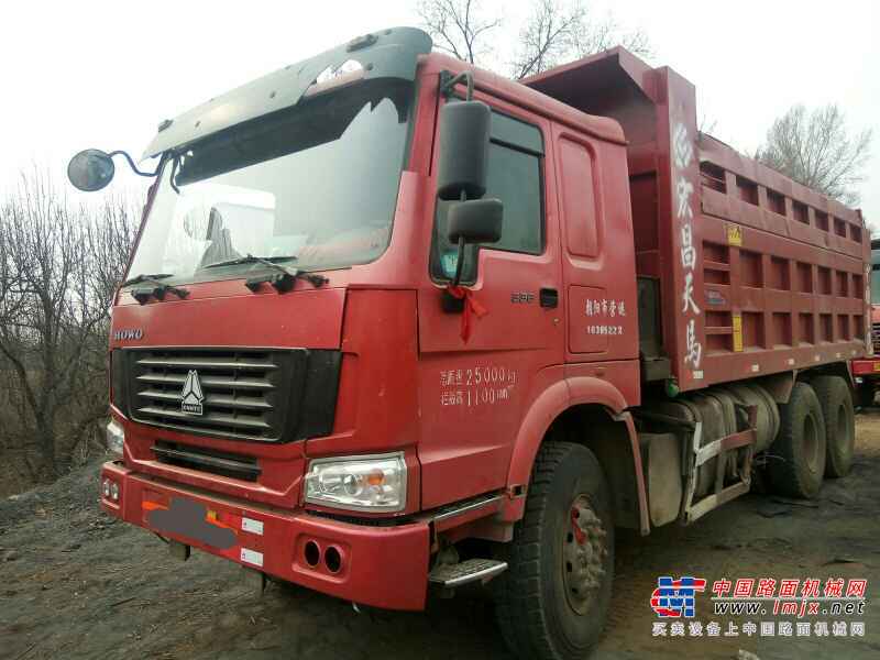 辽宁出售转让二手2010年中国重汽豪沃ZZ3257N5247自卸车